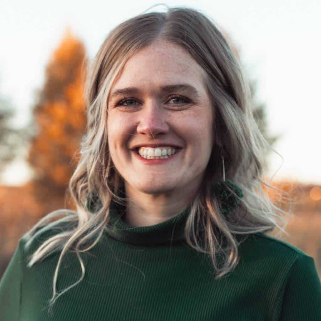 Bridget Deutz McCoy ’ 13