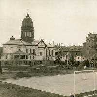 Academy and the two new buildings at the time of the birth of the college (chapel and Teresa Hall)"  1913