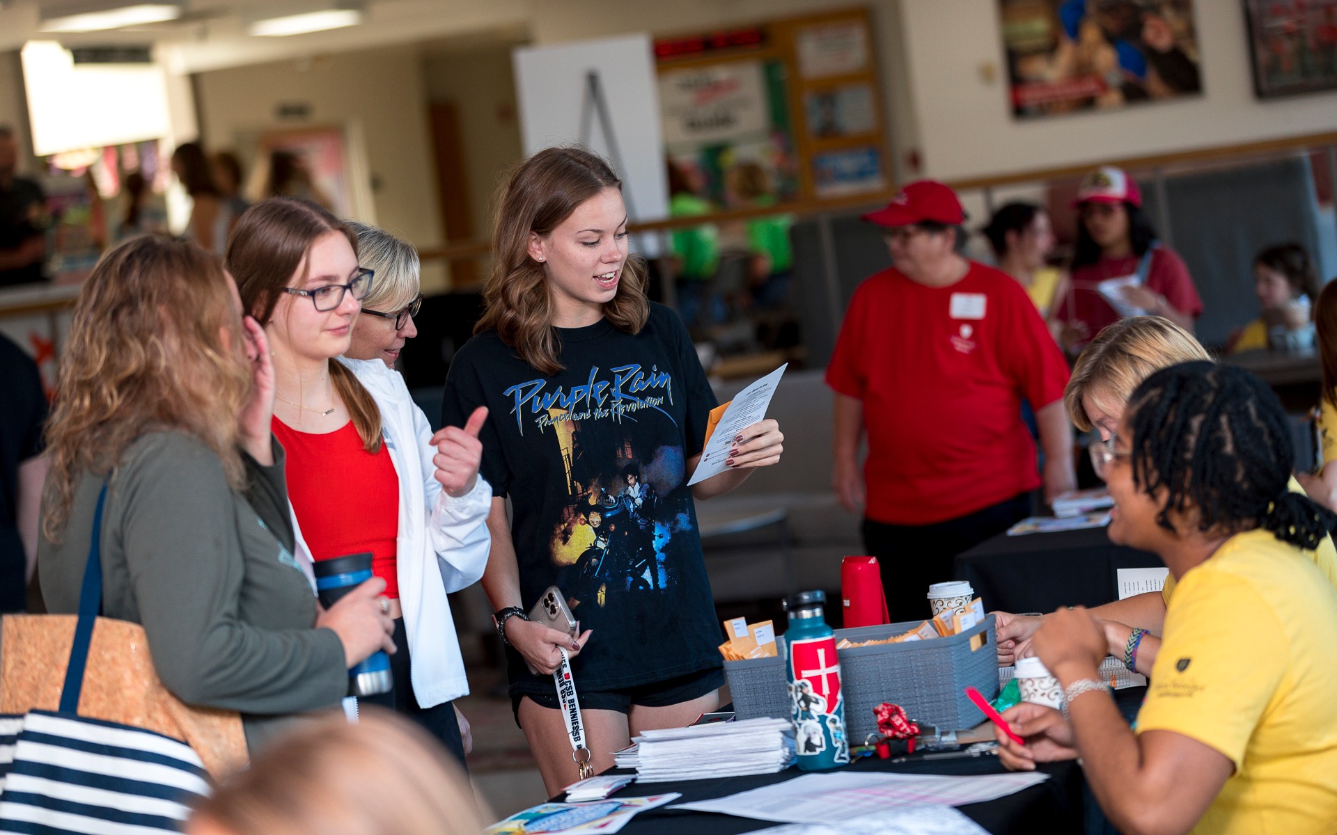 images/CSB Residential Life/move in photo.jpg
