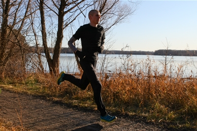 Chris Erichsen ’08 Trains for U.S. Olympic Marathon Trials at SJU