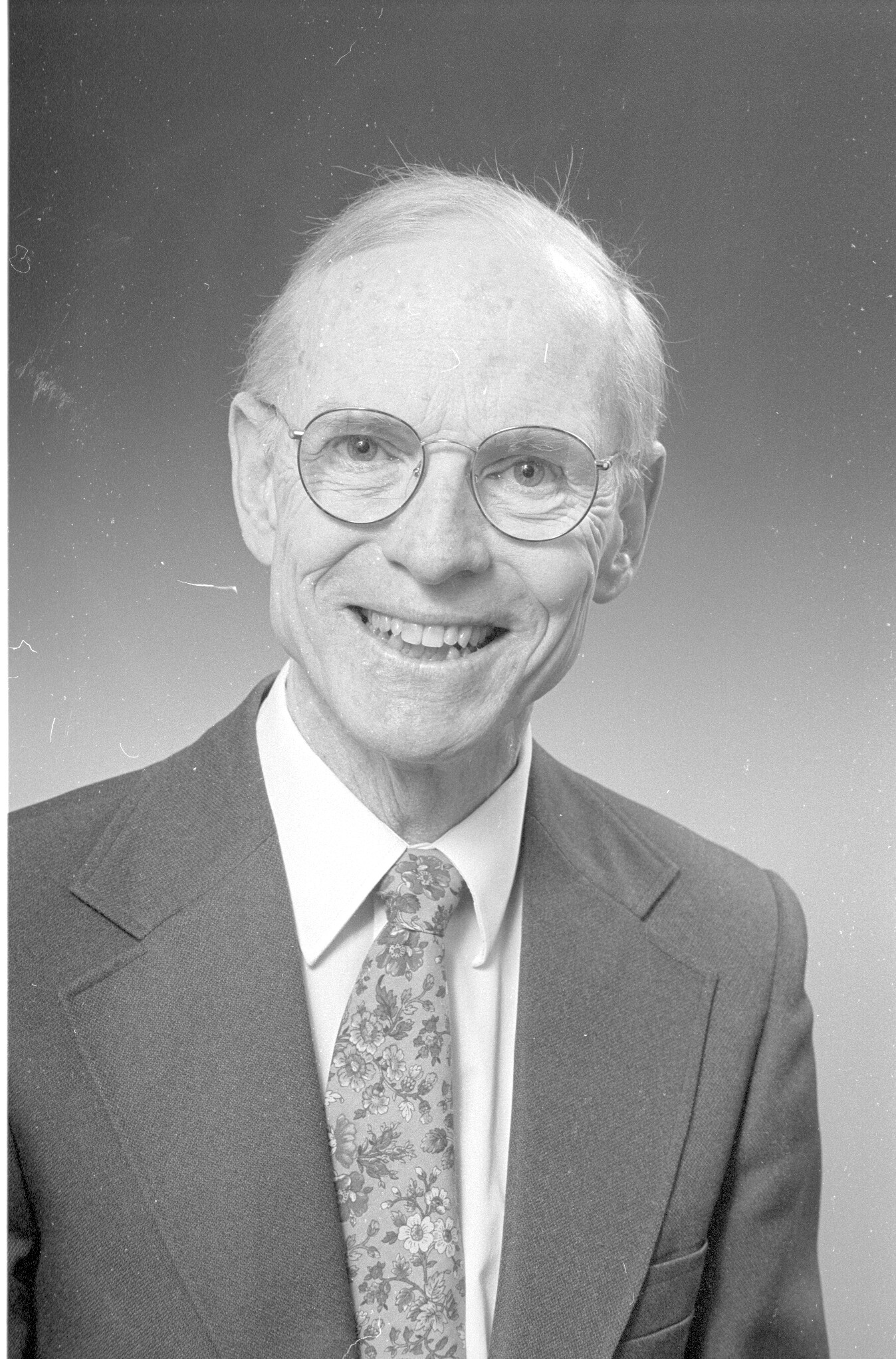 images/McCarthy Center/Brandl Scholars/image022 (5).jpg Picture of Dr. Joseph Farry