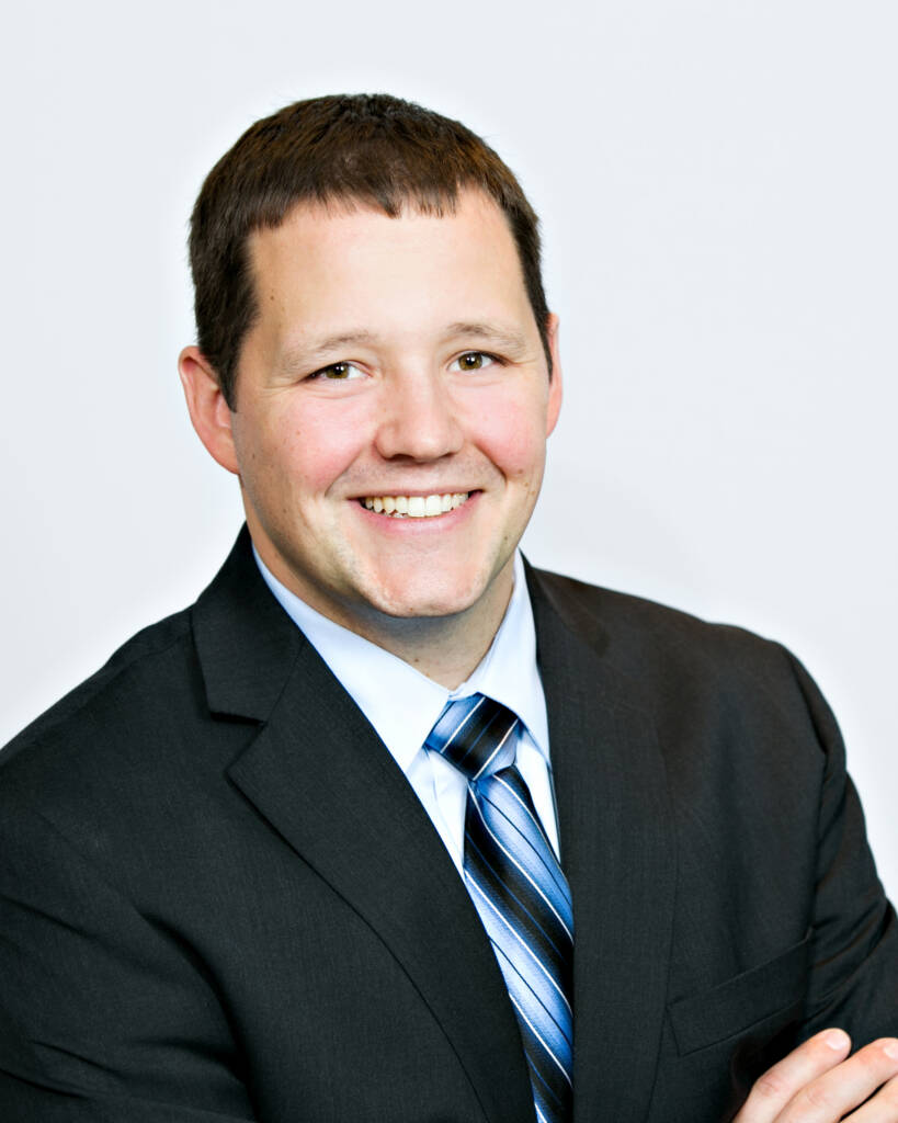 Joe Housman ’04