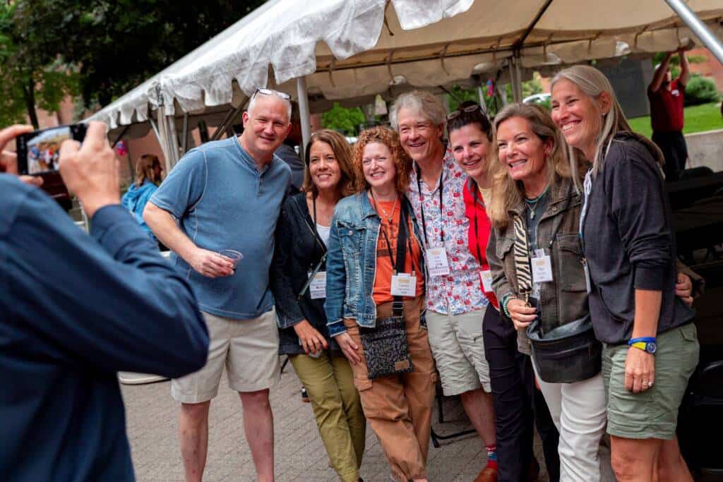 Alums having fun
