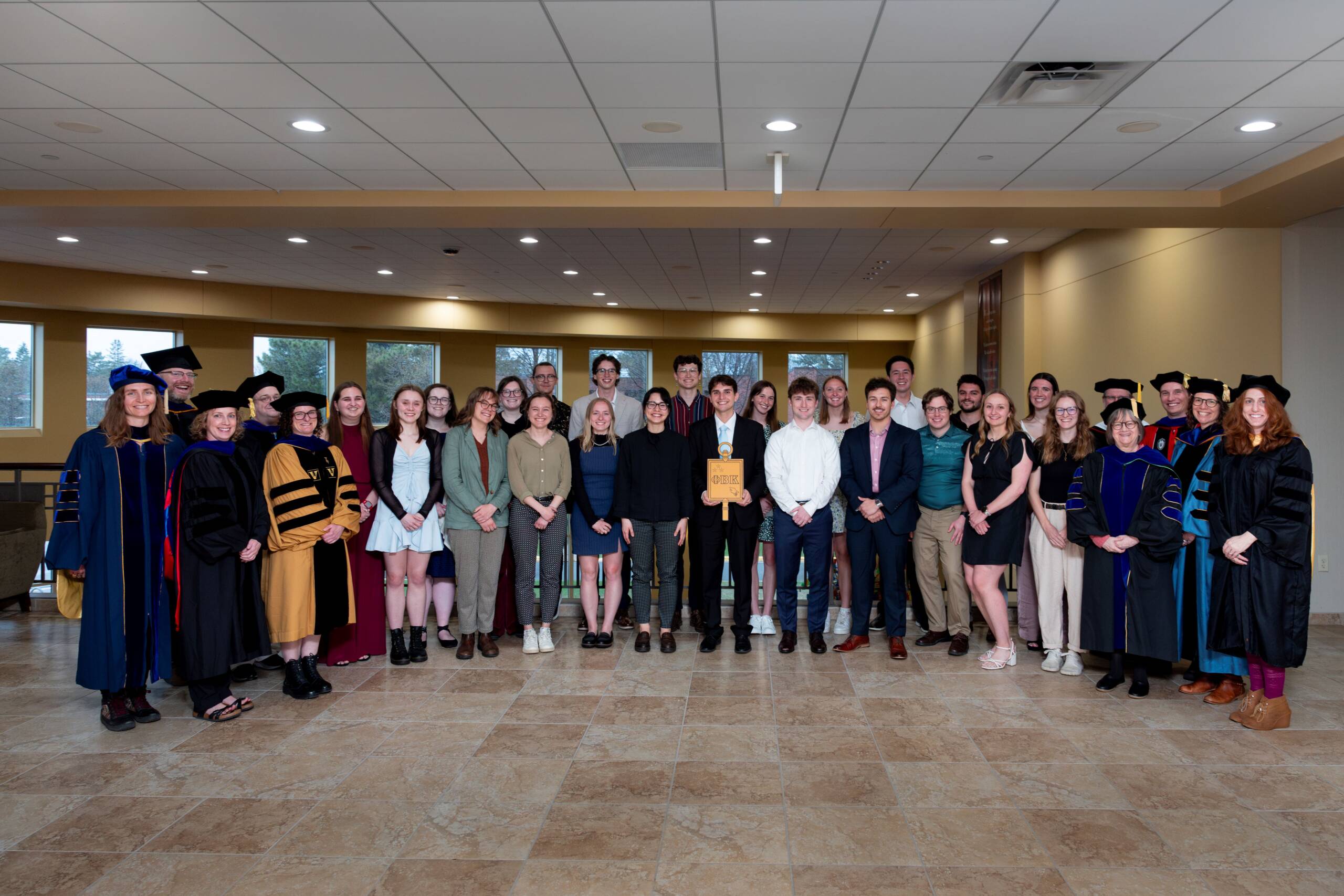 Phi Beta Kappa recognizes 33 students for academic excellence