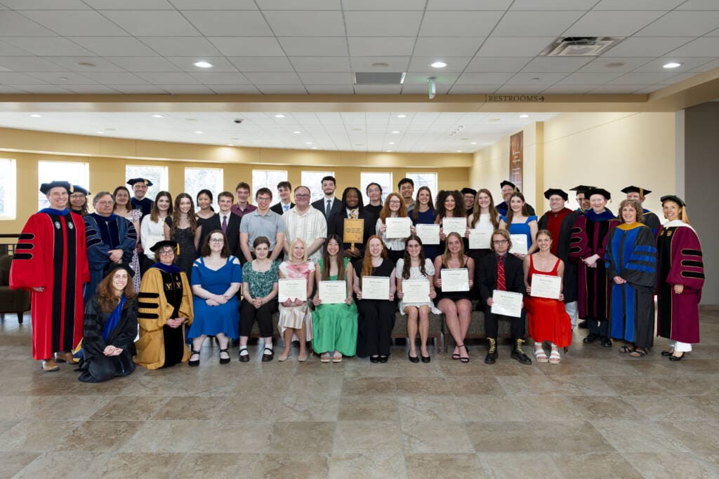 Phi Beta Kappa honors 42 CSB and SJU students for academic excellence